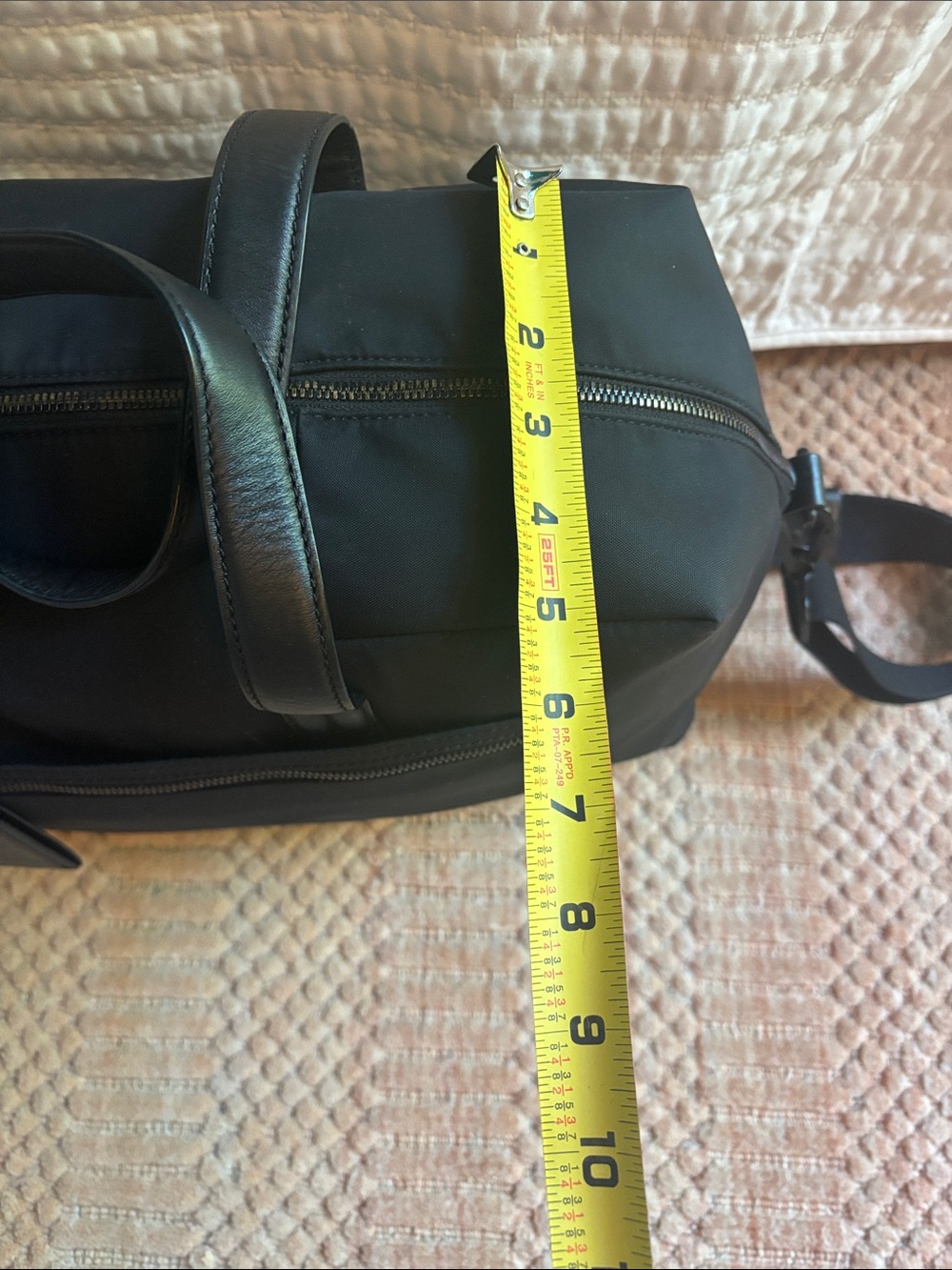Away bag View 5